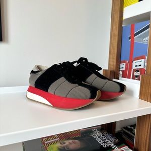 Marni Bigfoot Sneaker Red/black size 39